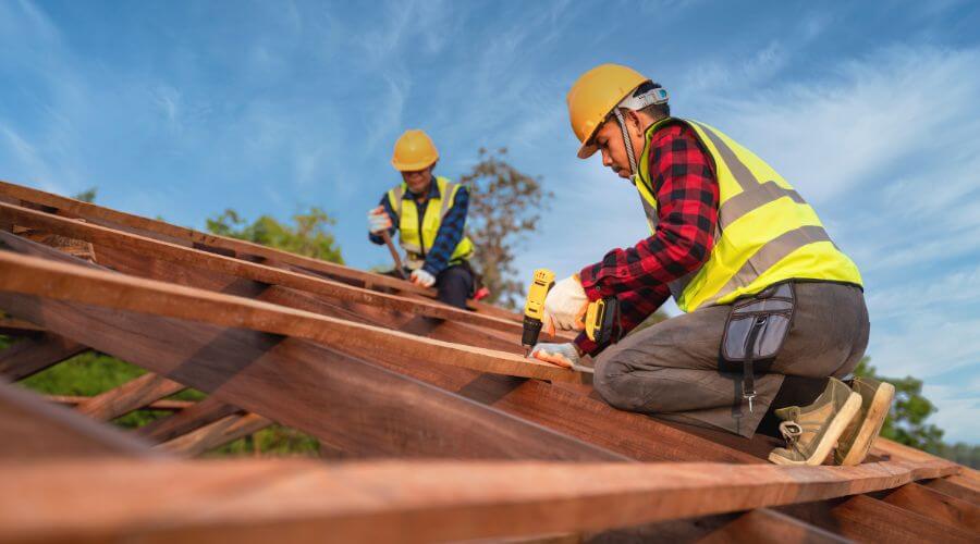 Professional Flat Roofing Installation services in Greenfield, IN